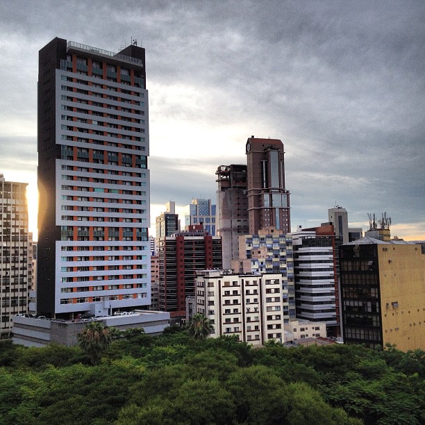 483568_3684548445818_2052625711_n