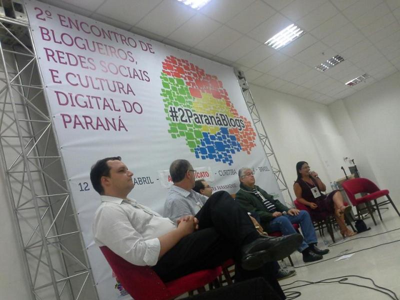 552859_508019762591276_655088591_n