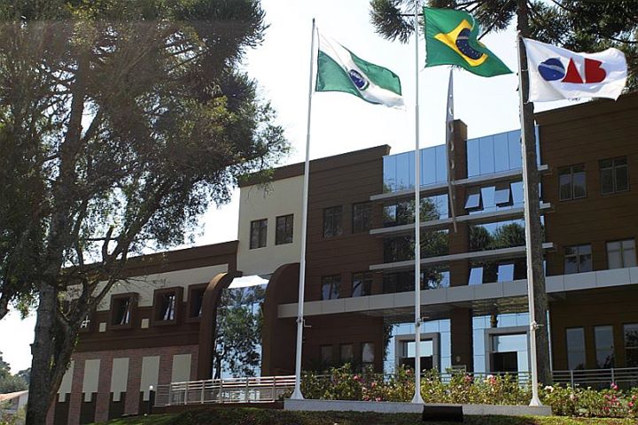 969373_470304513040053_651331980_n