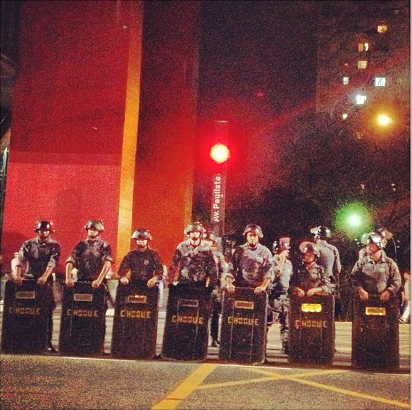 Captura de Tela 2013-06-19 às 23.32.17