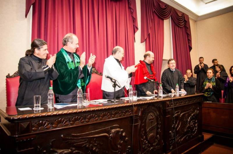 998676_668164523199905_1898846033_n