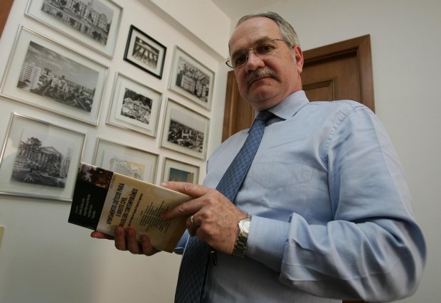 tn_620_600_Fachin2-IA