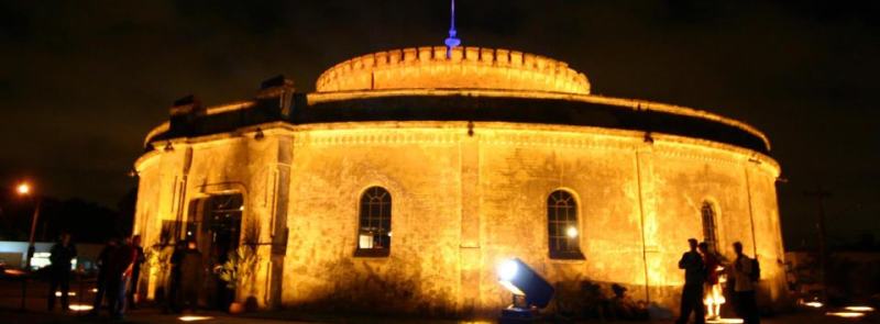 Teatro do Paiol em Curitiba, um dos símbolos culturais da cidade